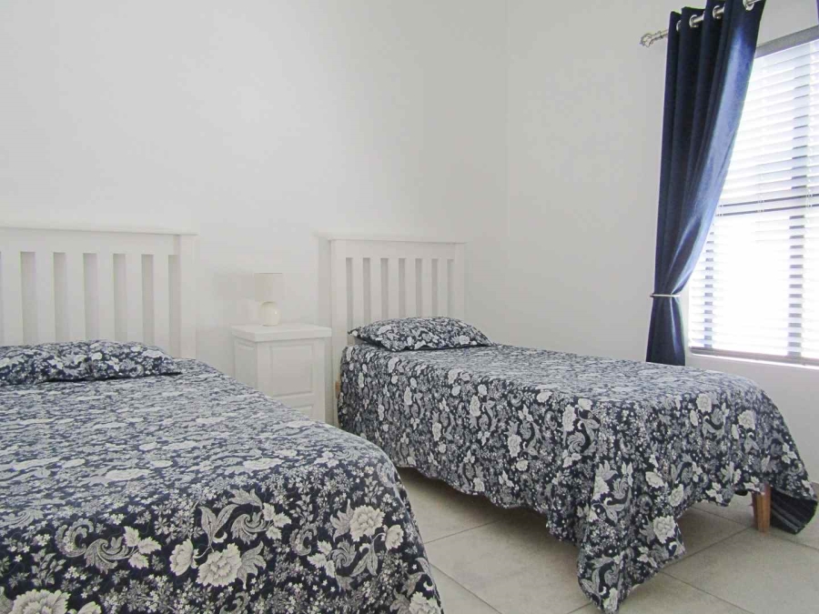 3 Bedroom Property for Sale in Sandy Point Western Cape